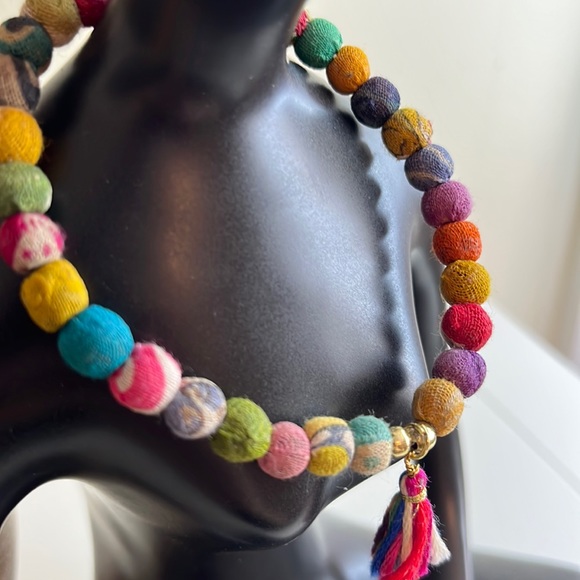 KANTHA BEAD STRETCH BRACELET - Picture 5 of 7